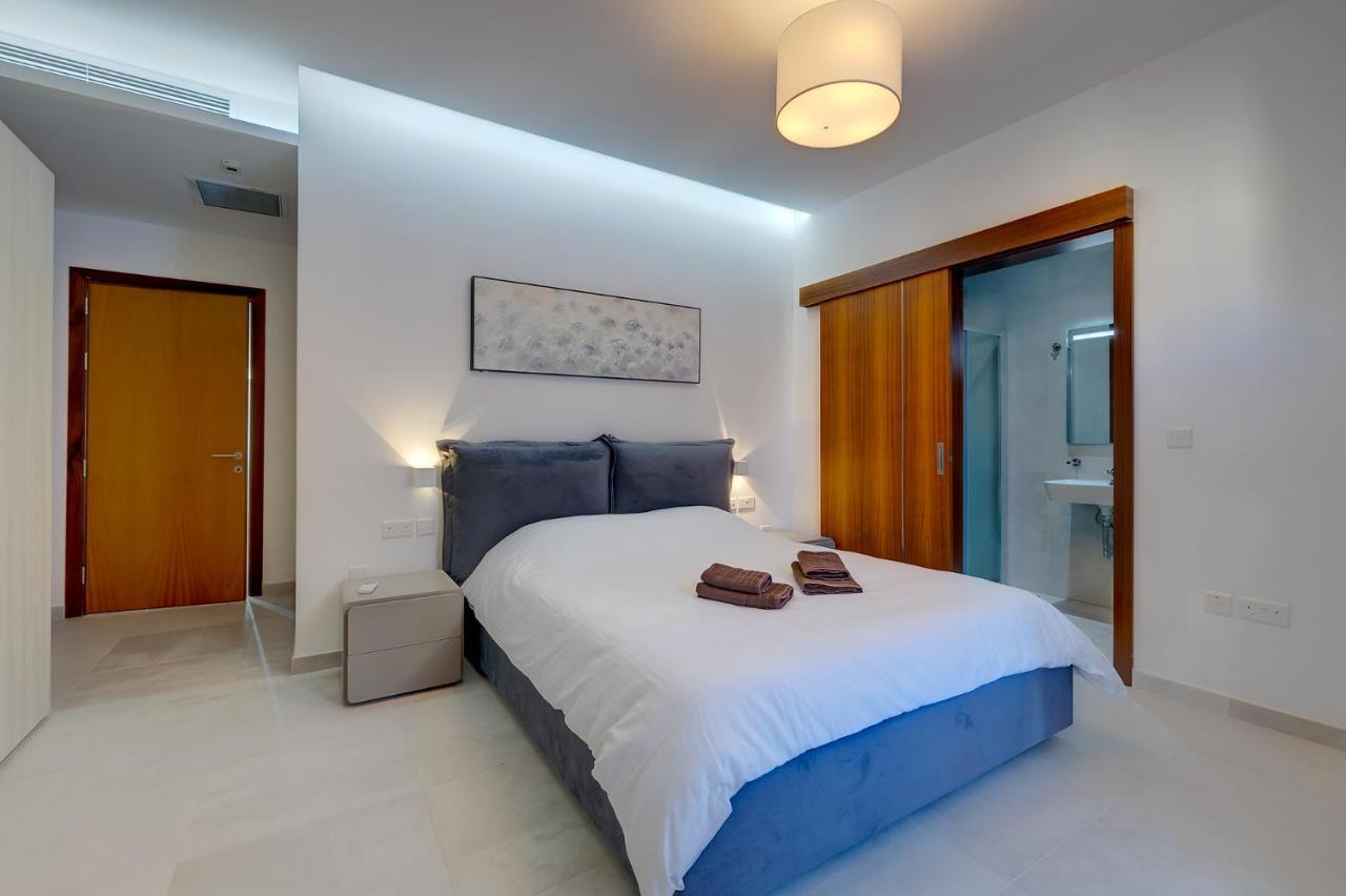 Superlative Apartment With Valletta And Harbour Views Слима Экстерьер фото