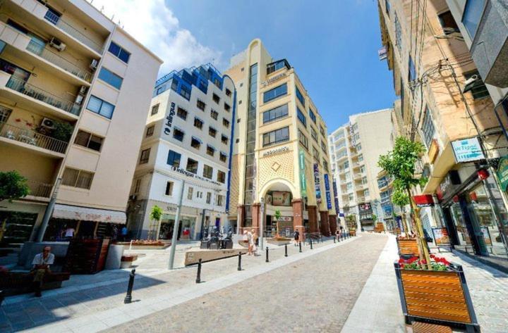 Superlative Apartment With Valletta And Harbour Views Слима Экстерьер фото